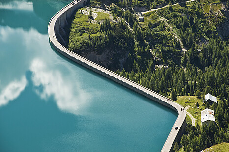 Infrastructure investments and their benefits for your portfolio